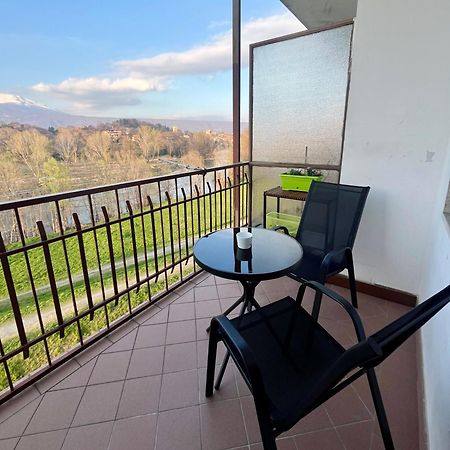 Appartamento Alle Porte D'Ivrea Banchette D'Ivrea Exterior foto
