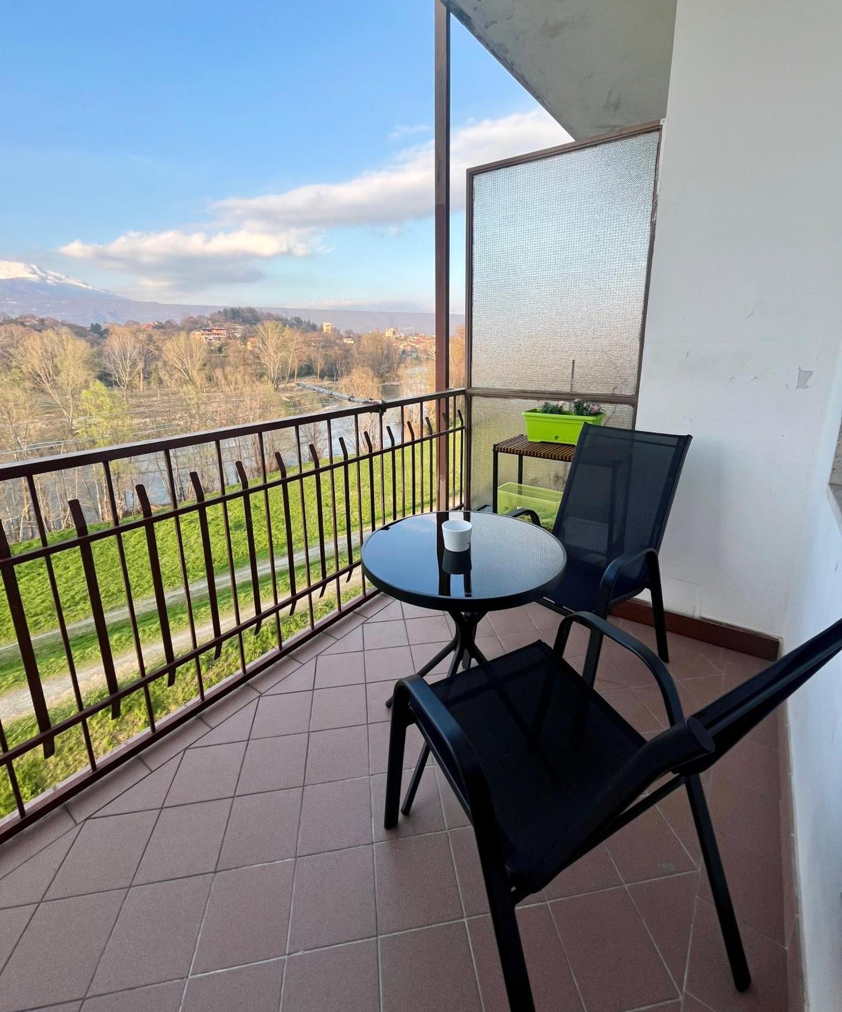 Appartamento Alle Porte D'Ivrea Banchette D'Ivrea Exterior foto